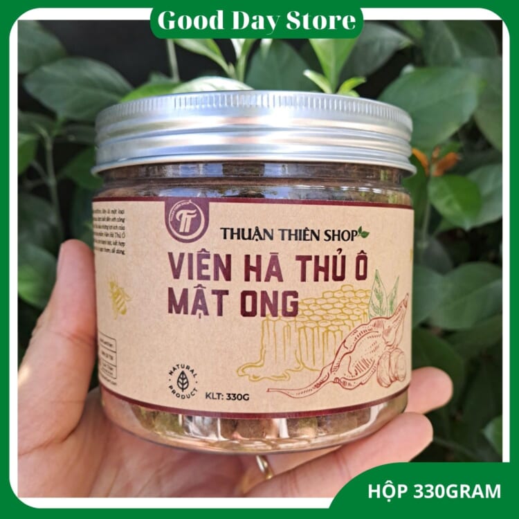 Viên hà thủ ô mật ong Thuận Thiên với thành phần từ Bột hà thủ ô đỏ nguyên chất và mật ong